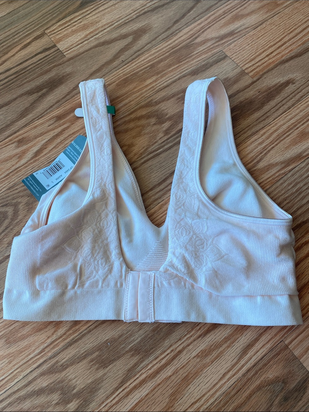 Bali Wireless Seamless Bra - NWT Champagne Large Intimates - Picture 4 of 9